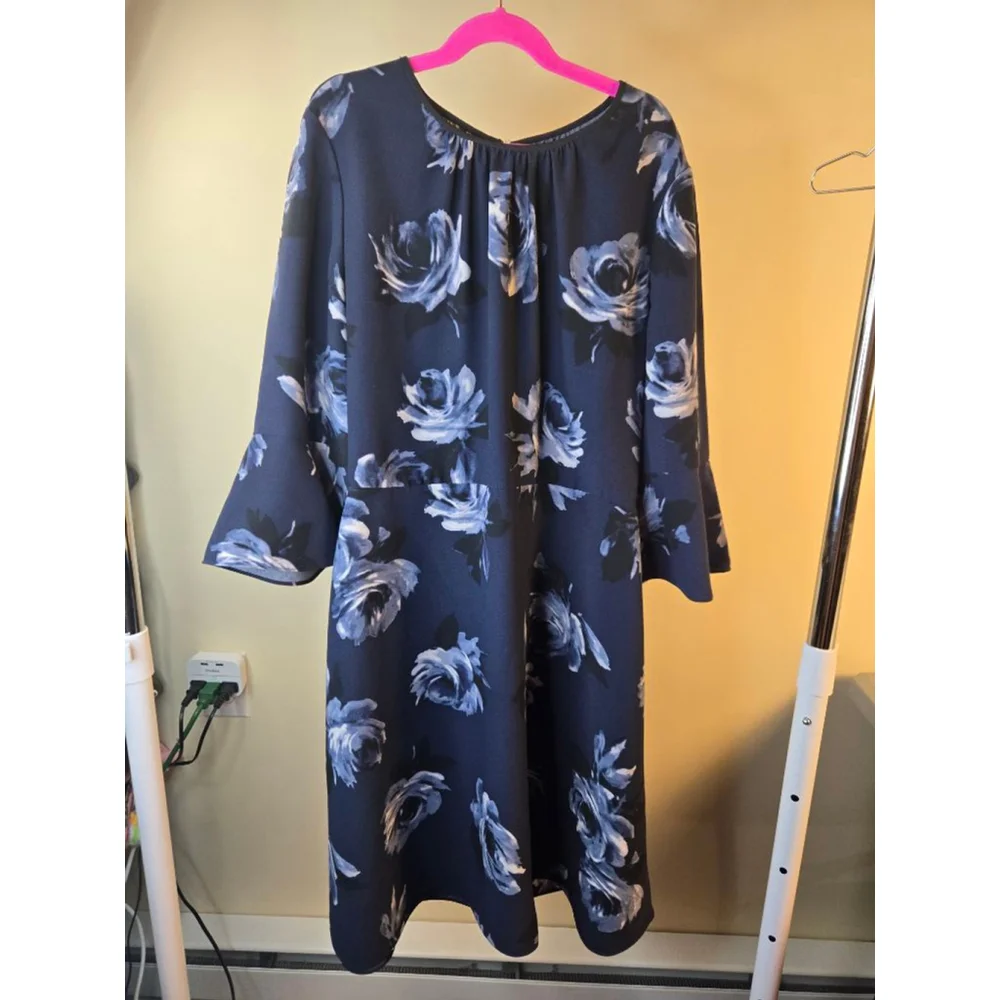 Women's Kate Spade Navy Blue Floral Long Sleeve Dress Size 6